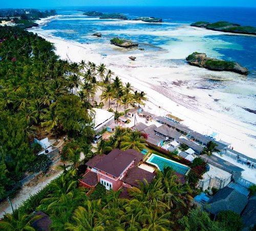 Watamu Solemar 6Bedrooms Beach Holiday Villa (Capacity of 12pax)