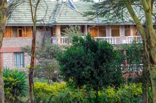 OLEITIKO COTTAGES NAIVASHA1,2,3 and 8bedroom units (Whole property capacity for 40pax)