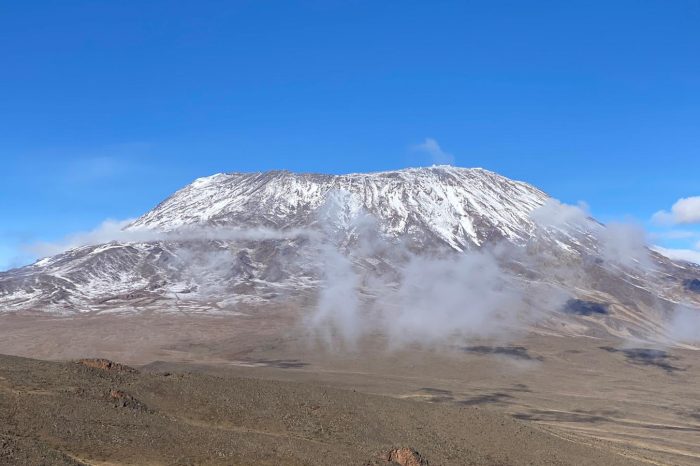 8 Days Western Breach Route Mt Kilimanjaro Hike Trip